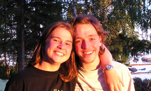 Hanna and Mark on Replot in the summer